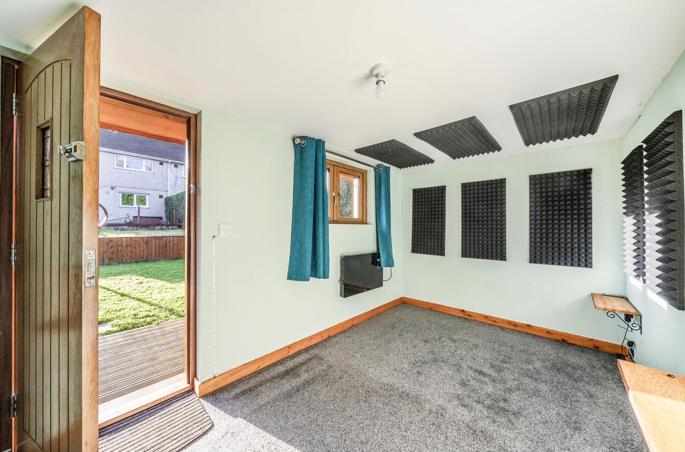 Solva Road, Clase, Swansea, SA6 7NT